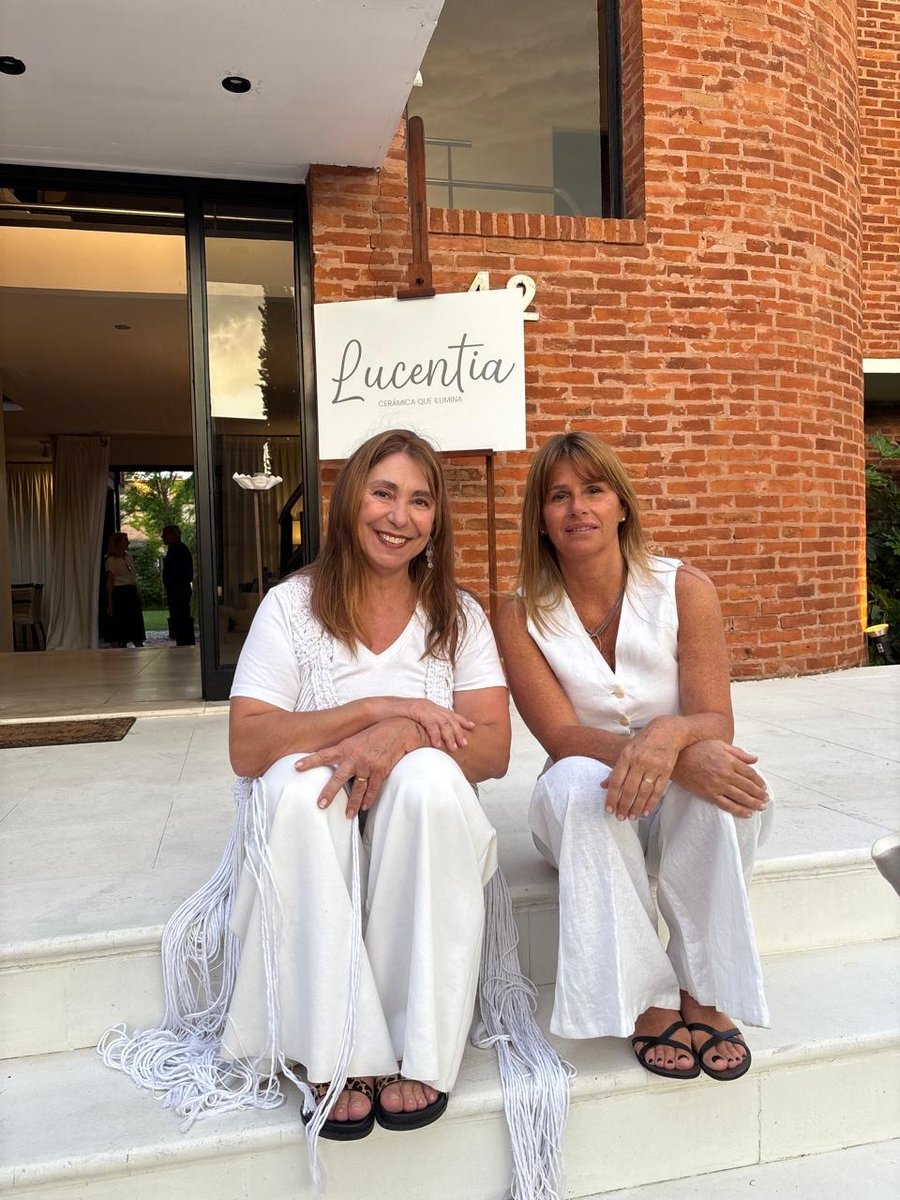 Fer y Maggie — fundadoras de Lucentia